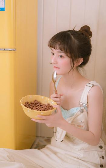 娃娃脸美女图片 _ 第(2)张