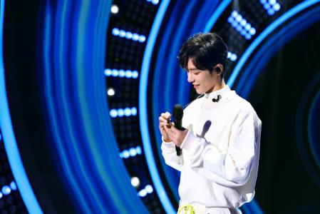 明星肖战图片 _ 第(3)张
