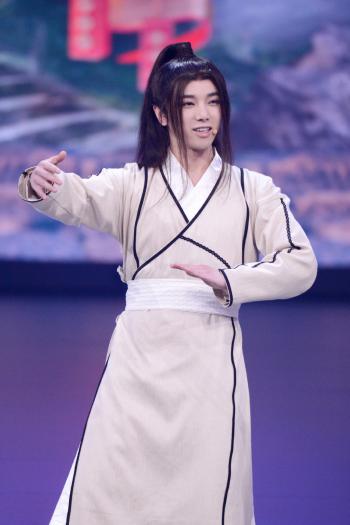 华晨宇图片 华晨宇冷峻帅气写真图片第6张