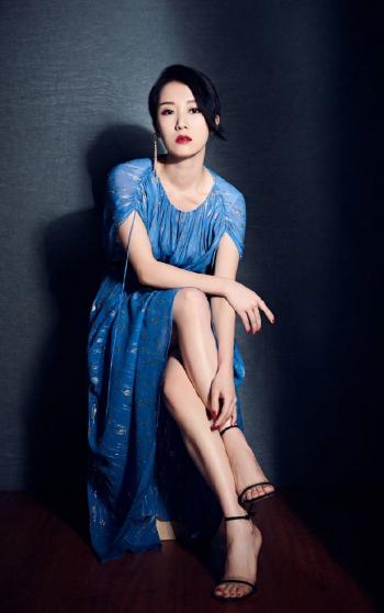 李念图片   李念率性干练写真图片第0张