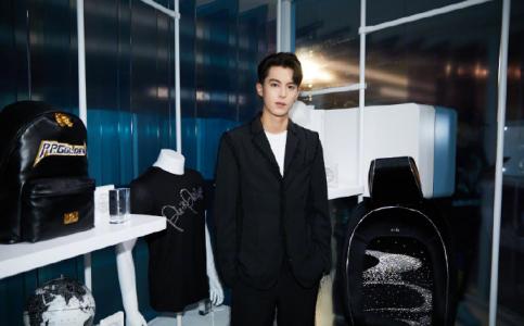 高清男星王鹤棣帅气写真图片第5张