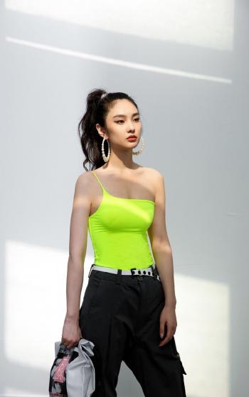 中国内地女演员王可如《我心深触》图片第0张