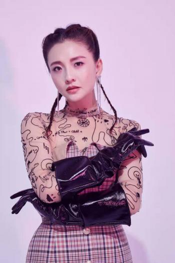 甘肃兰州女演员孙茜写真图片第0张