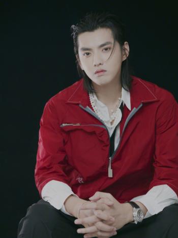 吴亦凡第0张