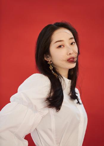 高清中国内地安徽芜湖女演员蒋梦婕复古优雅写真图片第1张