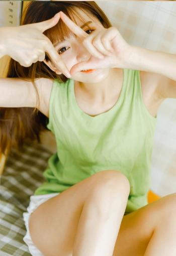 美女热裤图片 _ 第(4)张