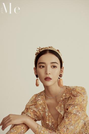 高清中国内地女演员美女尤靖茹妩媚风情写真图片第3张