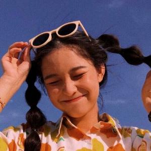 清新甜美少女头像图片第3张