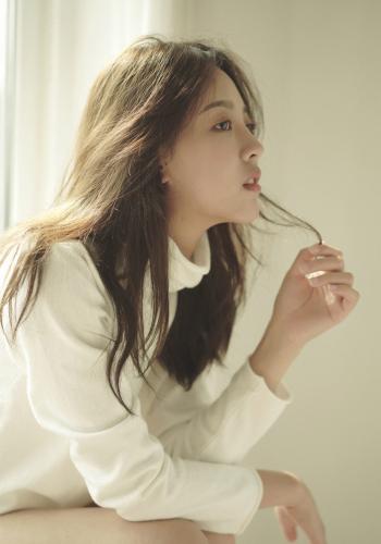 中国内地福建永安女演员张静初亚洲电影节优雅图片第2张