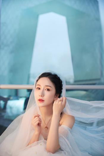 娄艺潇图片 _ 第(9)张