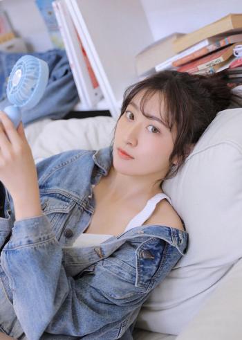 美女黄璐图片 _ 第(9)张