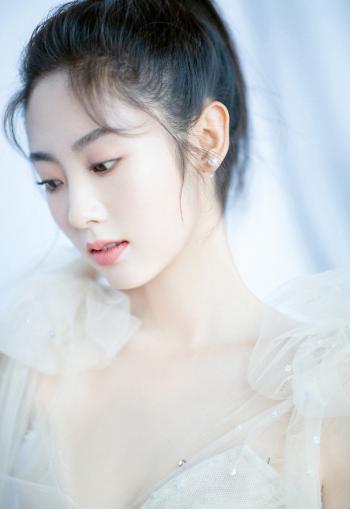 邢菲图片 _ 第(1)张