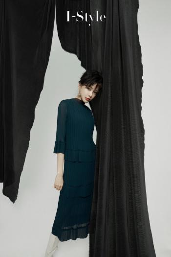 高清北京女孩黄一琳性感时髦写真图片第4张