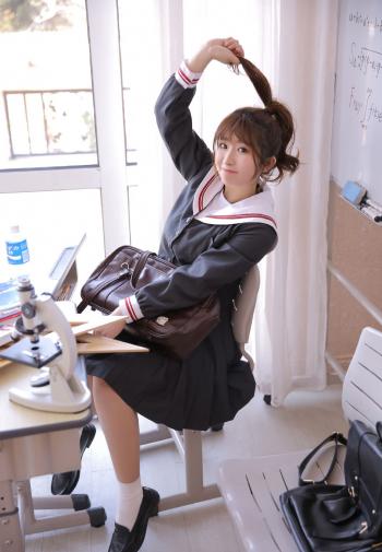 最漂亮萌妹校花水手制服美女学生妹教室写真第1张