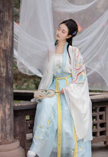 汉服美女图片 _ 第(7)张