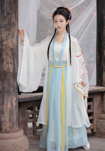 汉服美女图片 _ 第(1)张