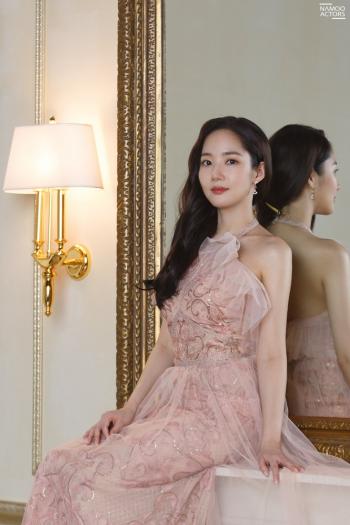 高清首尔特别美女朴敏英时尚魅力性感写真图片第6张