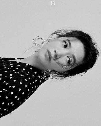 中国香港著名女演员袁咏仪时尚写真图片桌面壁纸第2张