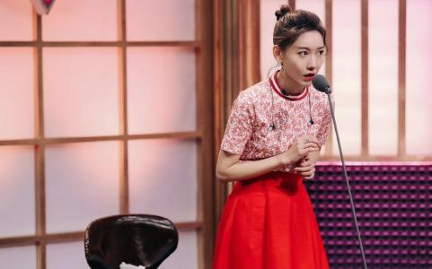 美女高露图片 _ 第(2)张