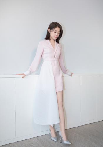 美女苏青图片 _ 第(3)张