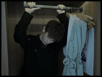 男星姚弛图片 _ 第(1)张