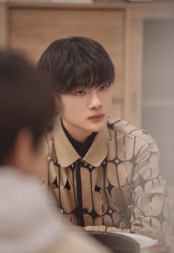 高清大陆男明星周震南酷帅个性大片写真图片第4张
