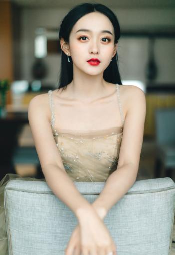 何泓姗第3张