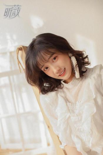 高清广东省揭阳市揭西美女郑湫泓清新甜美活动写真图片第2张