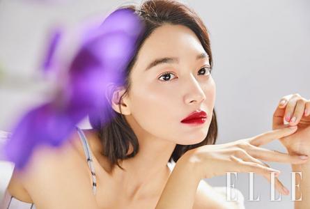 高清韩国首尔市美女申敏儿ELLEKorea四月刊封面写真图片第0张