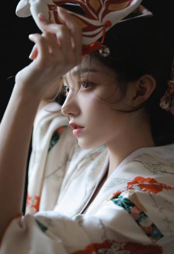 日本美女和服图片第4张