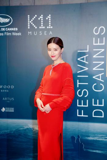 文咏珊性感美艳写真图片第3张