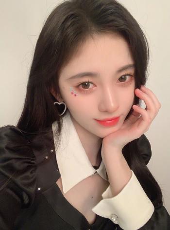 高清四川省遂宁美女鞠婧祎甜美自拍照图片第2张