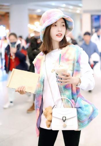 李子璇图片 _ 第(6)张