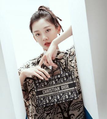 女星苗苗图片 _ 第(4)张
