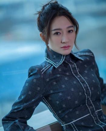 李小冉图片 _ 第(1)张