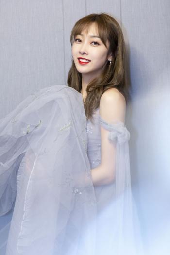 高清内地江苏省南京女演员宣璐甜美优雅写真图片第2张