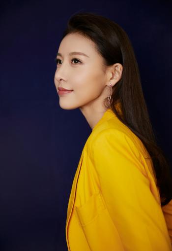 贾青图片 _ 第(4)张