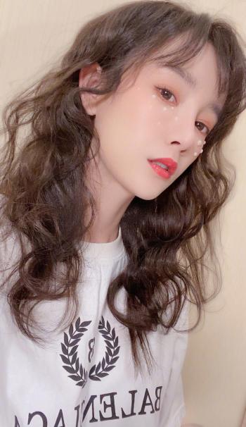 张檬干练写真曝光  御姐范十足第2张