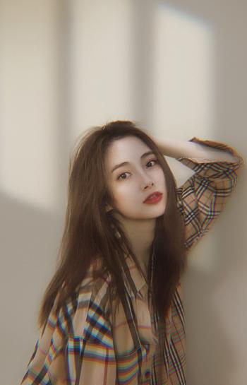 美女路晨图片 _ 第(3)张