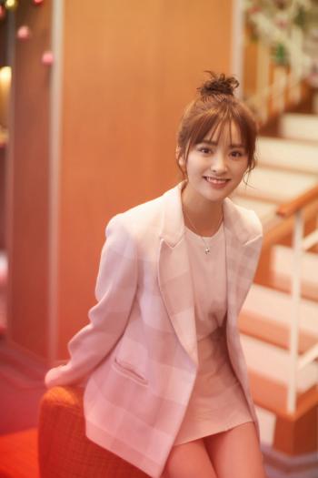 美女沈月图片 _ 第(3)张