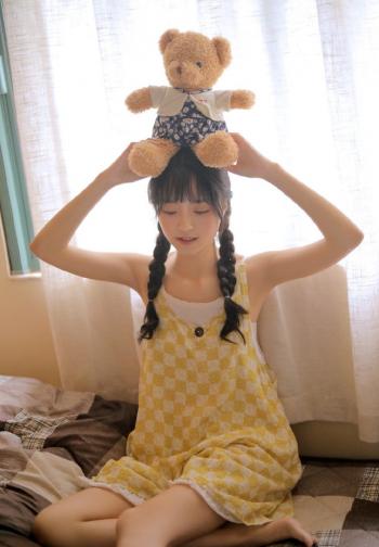 双马尾女生日系居家风格写真第2张