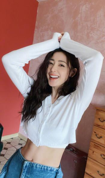 性感露脐装图片 _ 第(8)张