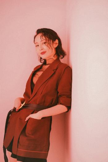 美女高叶图片 _ 第(4)张