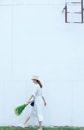 中国内地湖北省武汉女演员傅晶温柔知性写真图片第0张