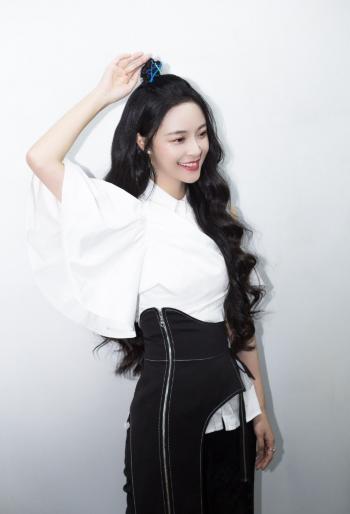 美女李莎图片 _ 第(3)张