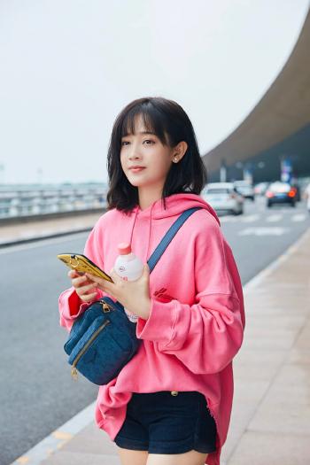 郑湫泓图片 _ 第(3)张