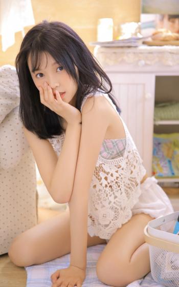 小蛮腰美女尤模特白嫩肌肤诱人写真第2张