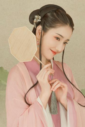 许芳铱图片 _ 第(1)张