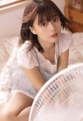 姜贞羽贝雷帽甜美俏皮图片第4张