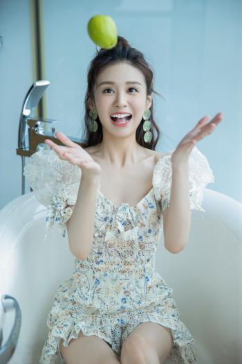 高清中国内地福建省福州女演员郑合惠子唯美古风写真图片第3张
